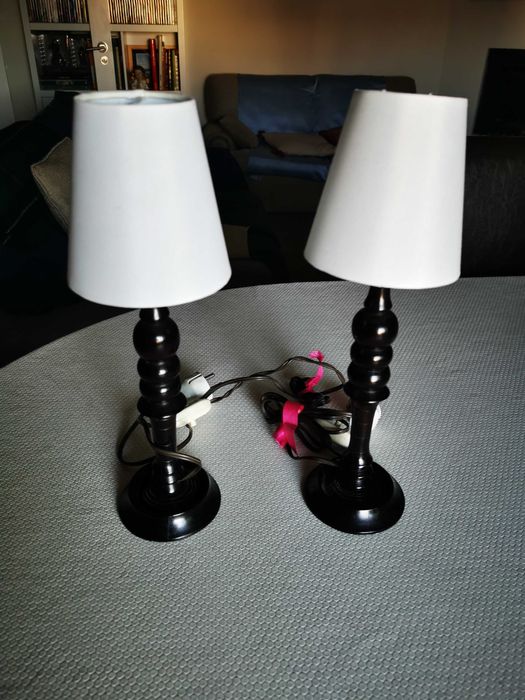 2 candeeiros de mesa
