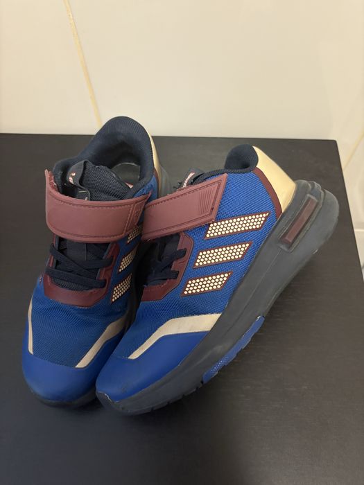 Vendo sapatilhas adidas como novas