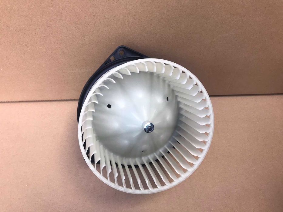 Моторчик печки вентилятор Mitsubishi L200 (05-15)