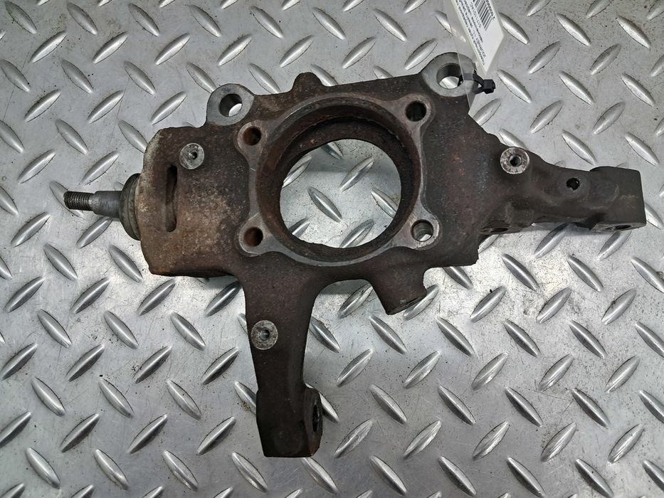 Поворотный кулак передний левый DODGE JOURNEY 11- 5171101AC