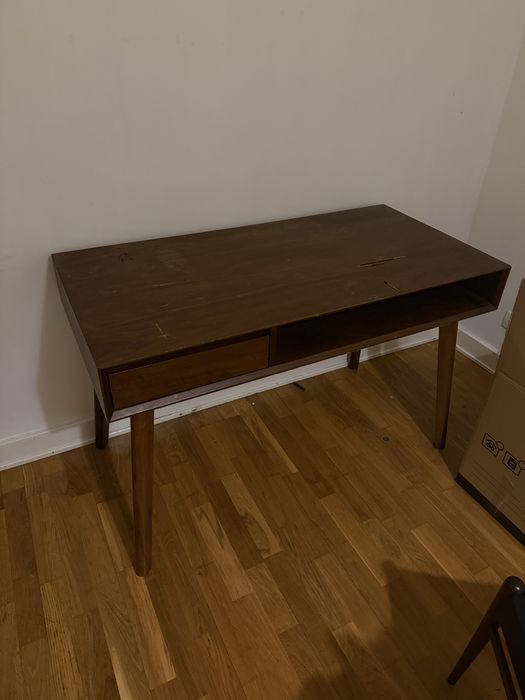 Mesa madeira nogueira