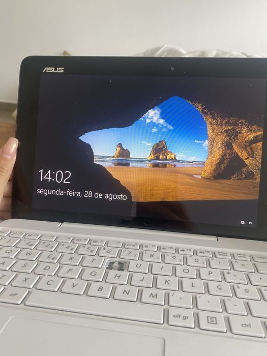 Computador e tablet Asus