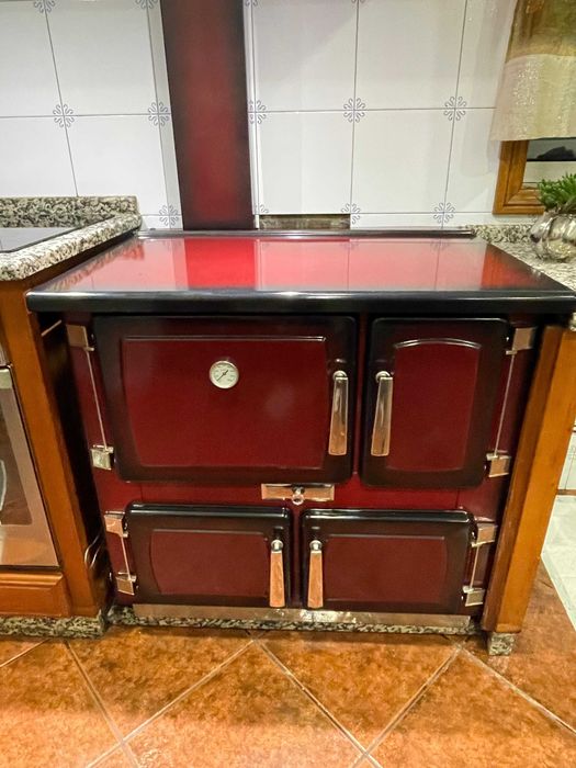 Fogão e chaminé em inox e turbina de exaustor