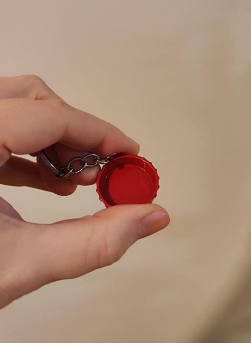 Breloczek do kluczy kapsel nukacola Fallout