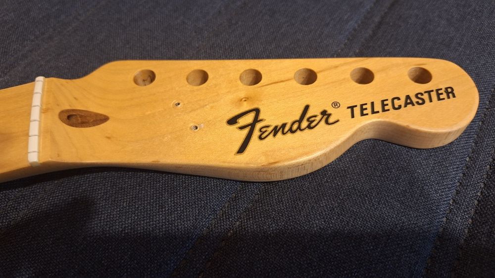 Fender Telecaster American Special gryf