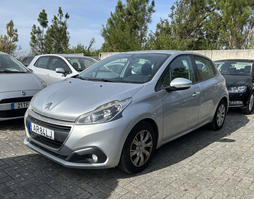 Peugeot 208 1.6 HDI