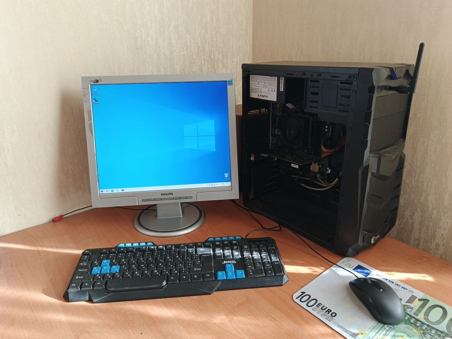 Продаю комп'ютер з монітором, клавіатурою та мишкою