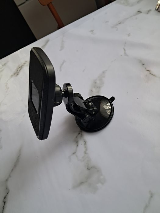 Тримач для телефону магнітний з бездротовою зарядкою HOCO