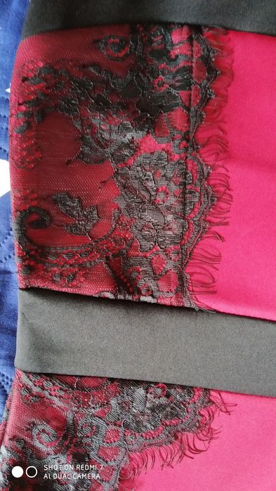 Жіноча сукня в гарному стані