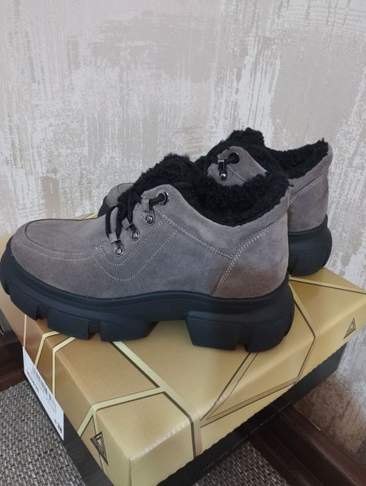 Ботінки жіночі(зима)