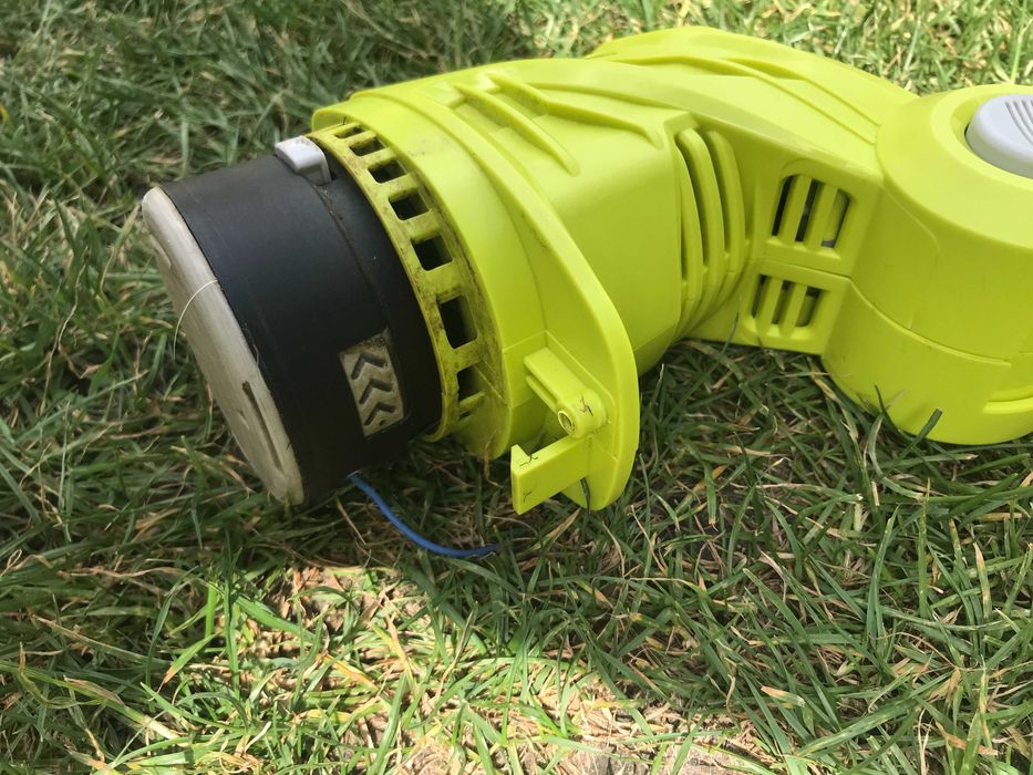 Тример акумуляторний Ryobi OLT1832 ONE+, ширина ходу 25-30 см з Англії