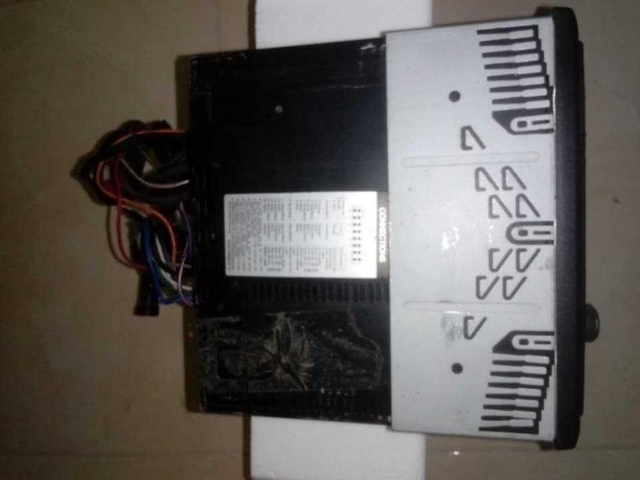 radio automovel alpine cva 1004R