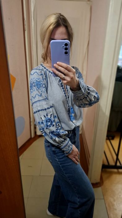 Сорочка в українському , етно, бохо , хіппі стилі. 100% коттон та ніжна вишивка хрестиком