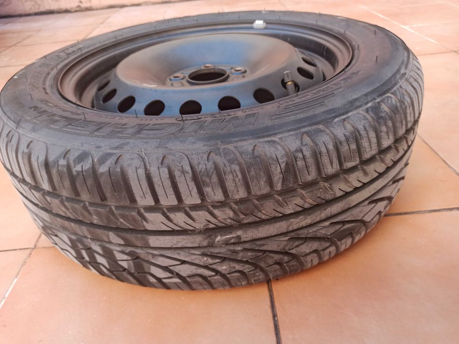 Jante 205/55 R16 ferro com pneu