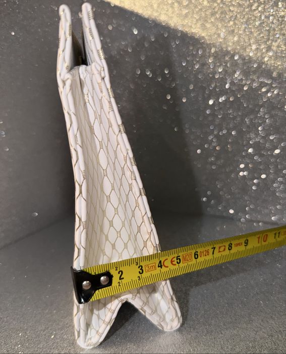 Kosmtyczka YSL beauty