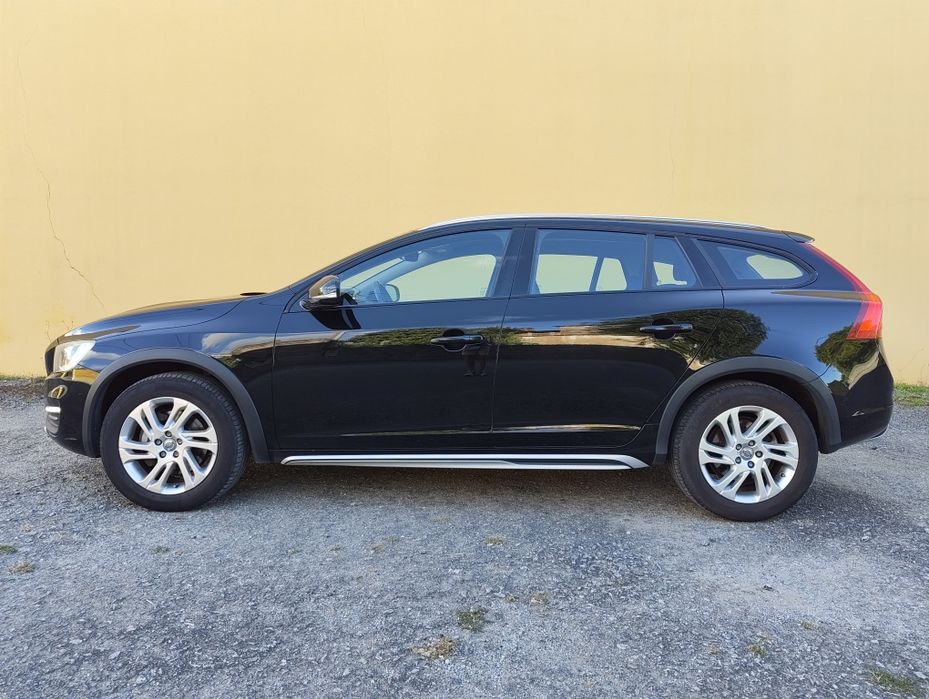 Volvo V60 Cross Country