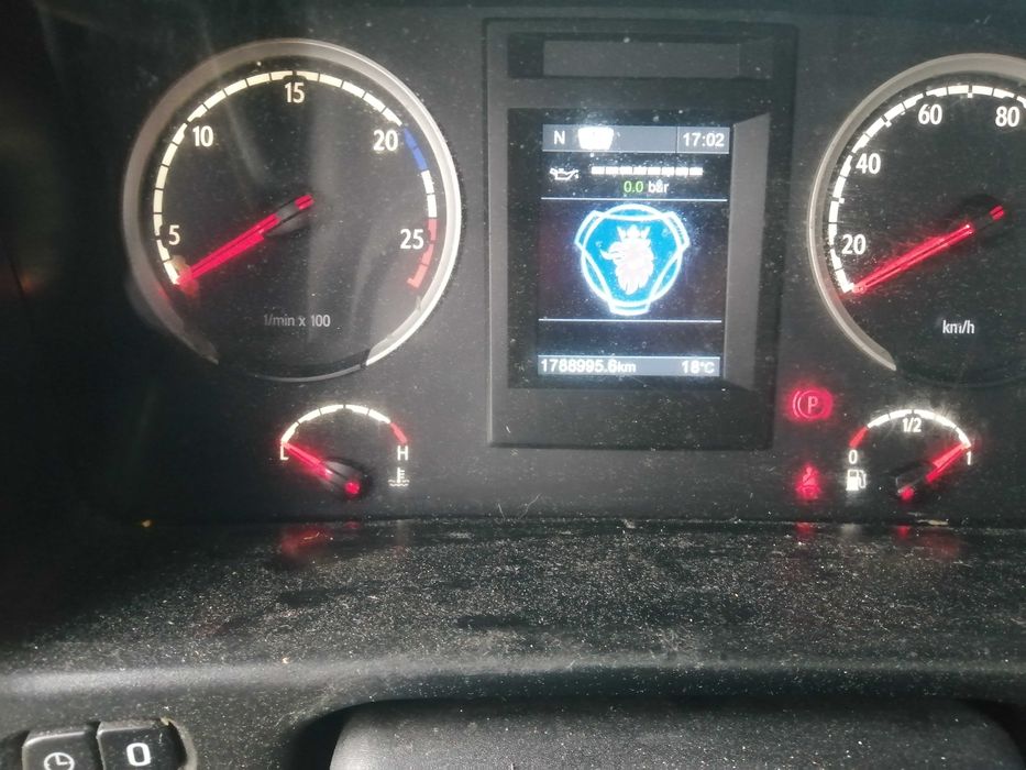 Vendo viatura Scania R440 mega