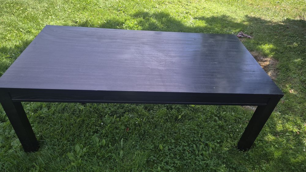 Duży czarny drewniany stòł 200/100 cm