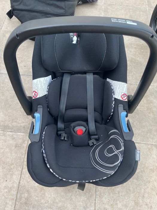 Carrinho bebé 3 em 1