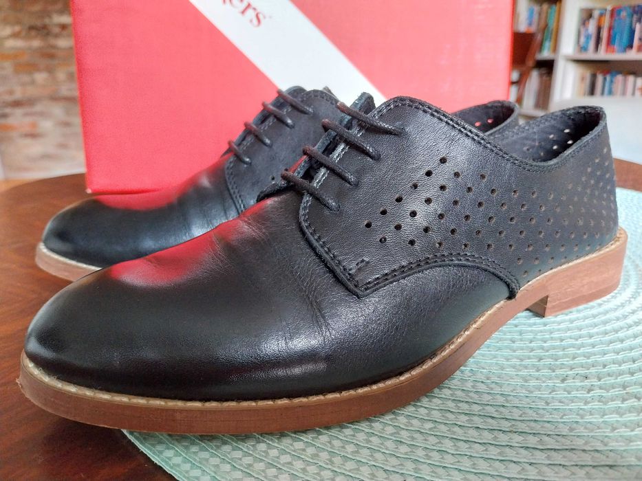 Półbuty oksfordki Kickers roz. 37 skórzane