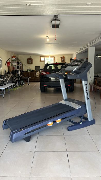 Passadeira de Corrida NordicTrack T13.0 QuadFlex – Como Nova / Pouco Uso