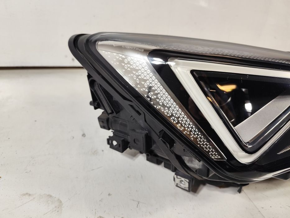 Seat Tarraco 5FJ 18- Prawy Przód Prawa Lampa Full LED Ładna EU Oryg WL