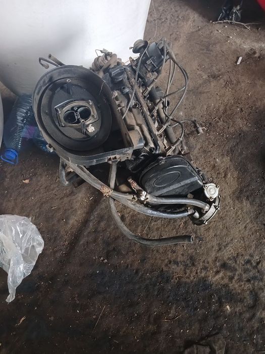 Двигун Славута 1.2  в робочому стані двигун 4000 грн коробка 4000 грн