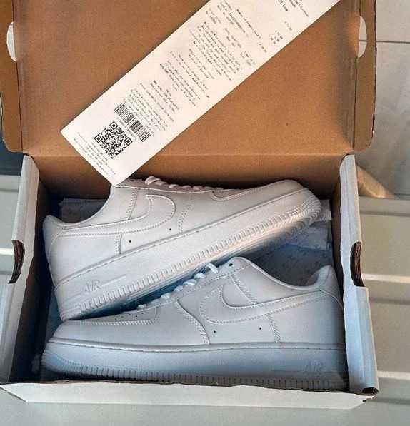 Nowe Nike_Air_Force_1_Low_07_White R. 45