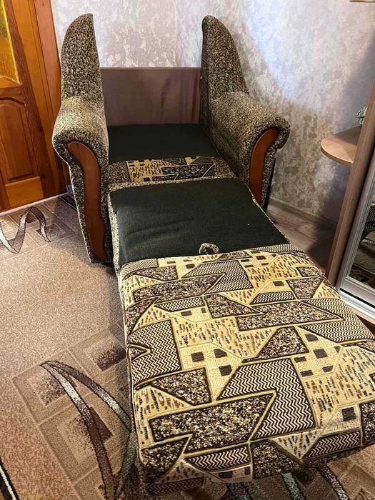 Розкладне крісло (кровать)