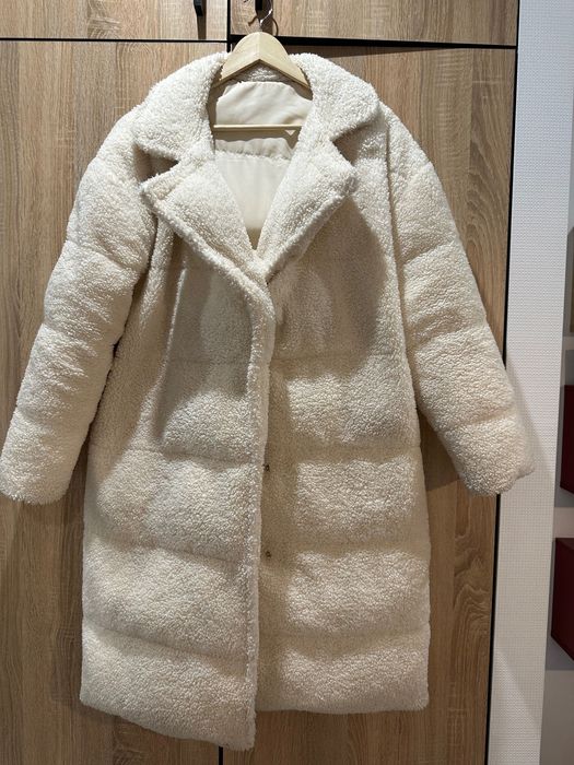 Шуба біла дорогого бренду Maniere de Voir , оригінал