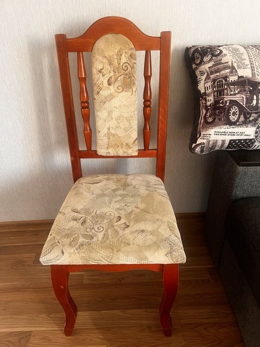 Крісла для обіду