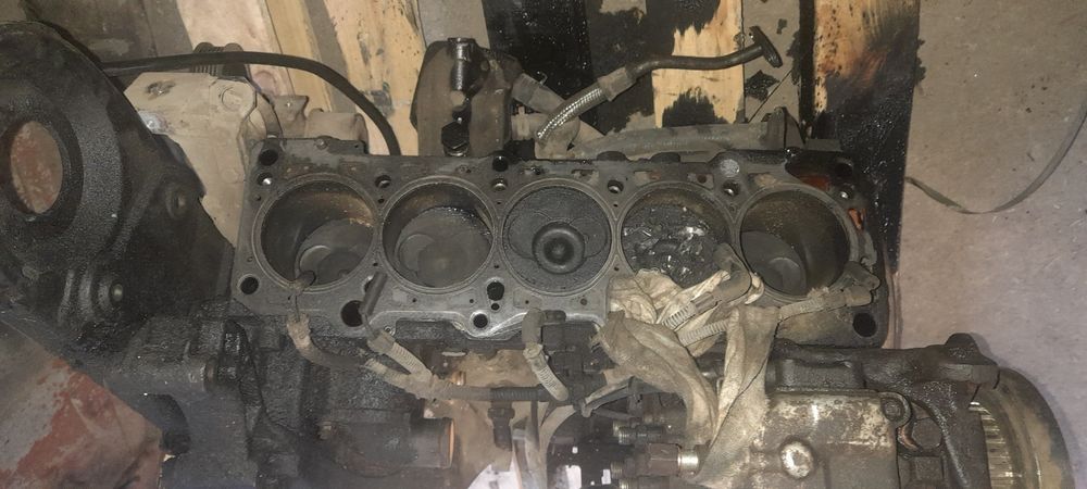 Двигун 2.5 ТДІ ACV  Т4
