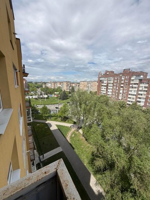 ПРОДАЖ 2 кім квартири, просп.Злуки