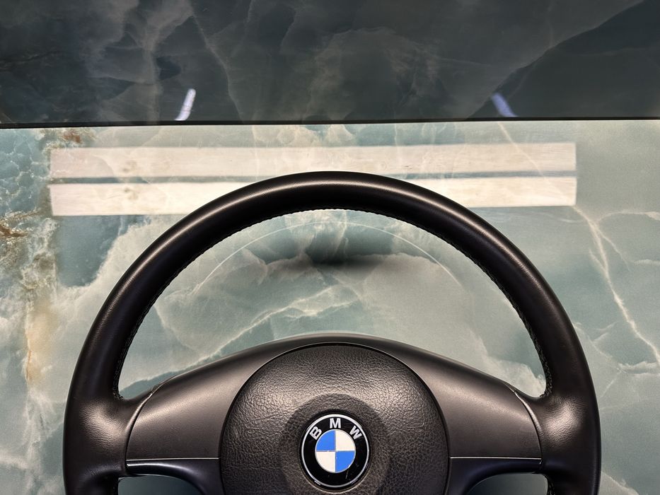 Спорт Кермо БМВ Е46 Без кнопок Руль Трьох спицеве Кермо BMW E39 Шрот