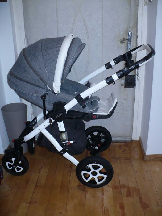 Wózek 3w1 Adamex bardzo wygodny z fotelikiem Maxi Cosi