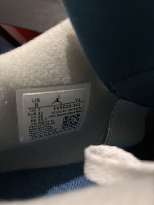 Jordan 4 military blue