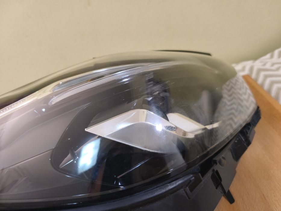 Фара права оригінал Hella Full led Mercedes-Benz B-Class W 247 в гарному стані, Led high performance, заводський номер A 247 906 14 05