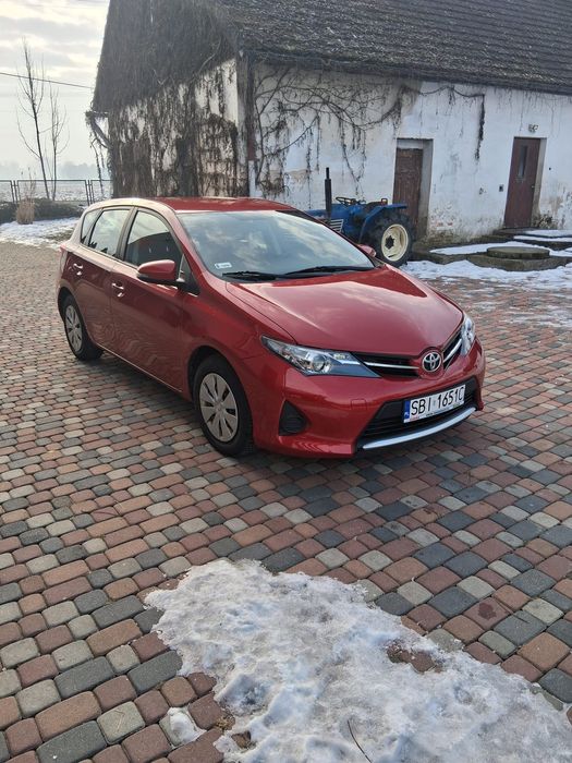 Toyota Auris 2014