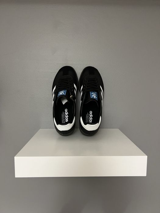 Samba Pretos - 37 1/3