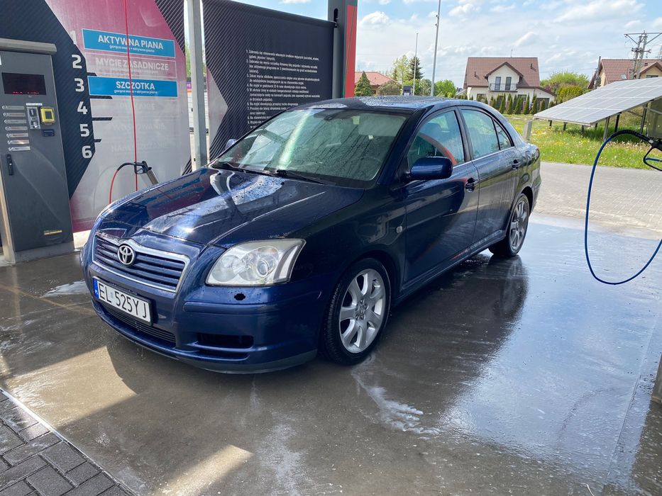 Toyota avensis 2.0 LPG