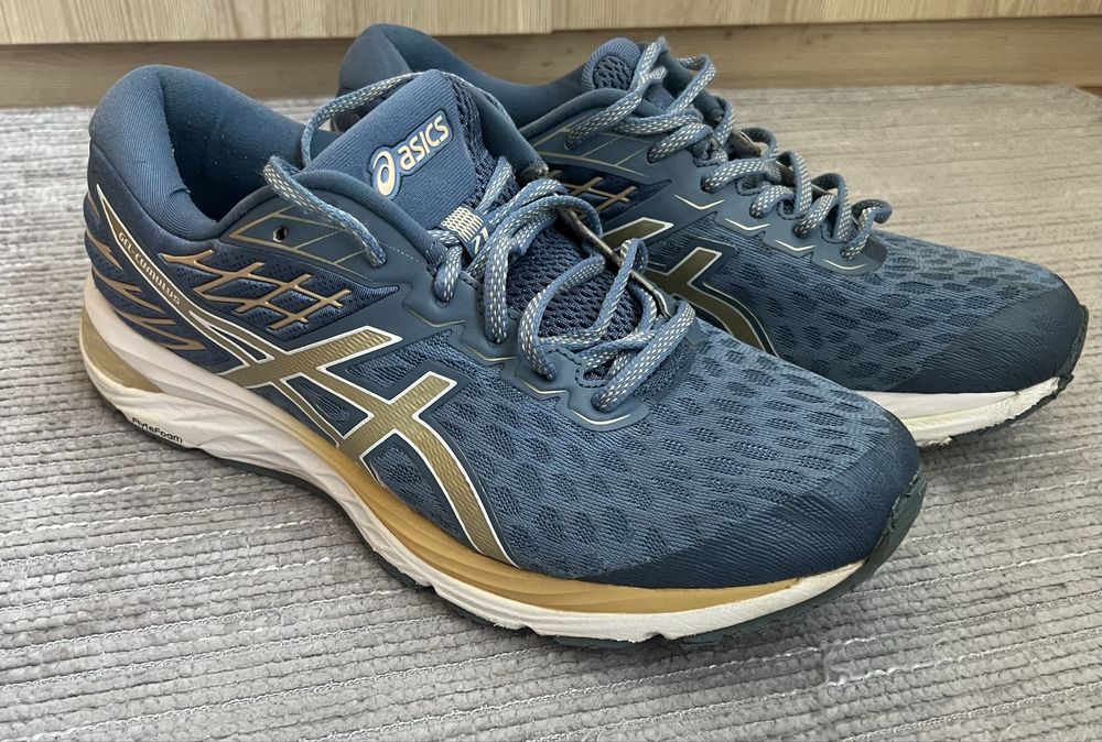 Кросівки asics 41 розмір