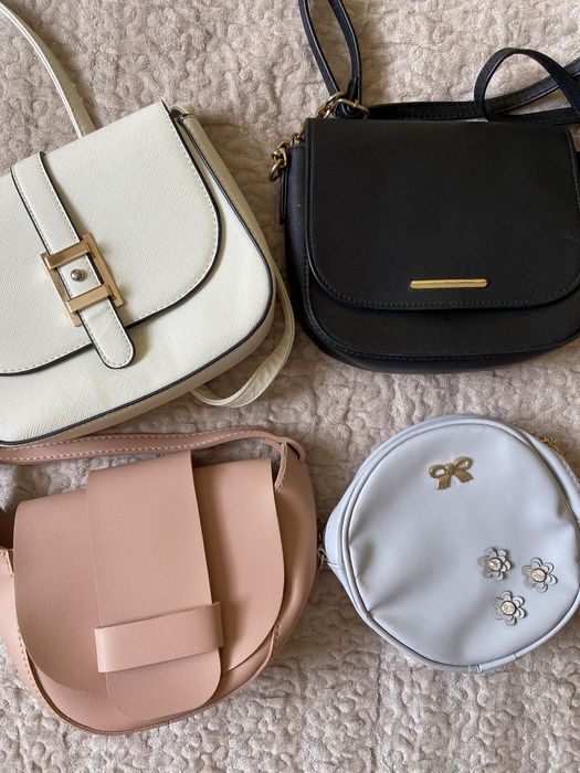 Продам сумочки маленькі через плече