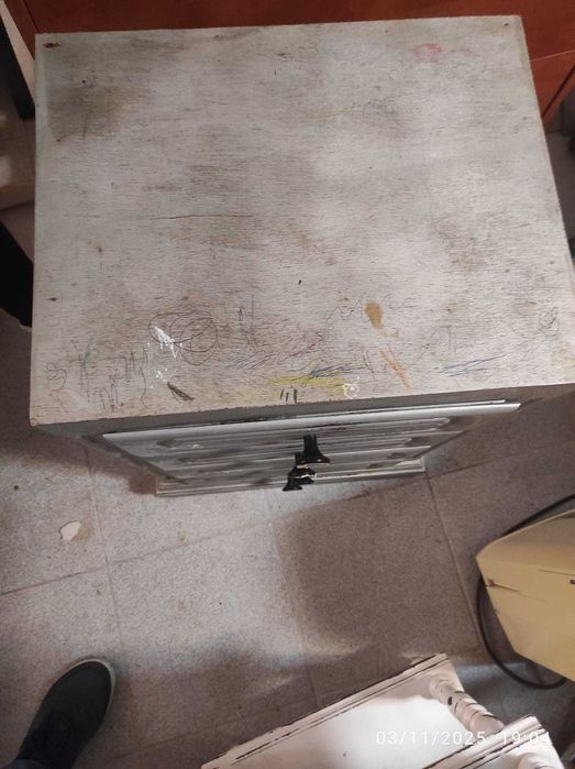 Cabeceira antiga recuperada vendida co.o está