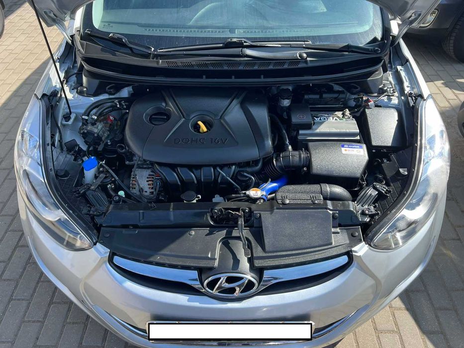 Продам Hyundai Elantra 2012р. 1.8газ/бензин