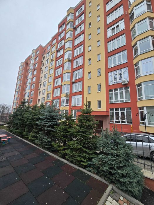 Продаж 1к квартири 38 м2 з ремонтом та меблями