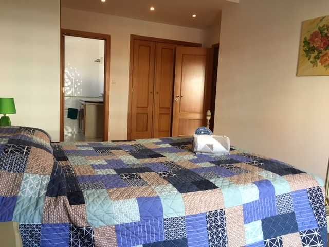 Oportunidade: T3 em Algés , espaçoso e com muita luz, excelentes acessos a Lisboa