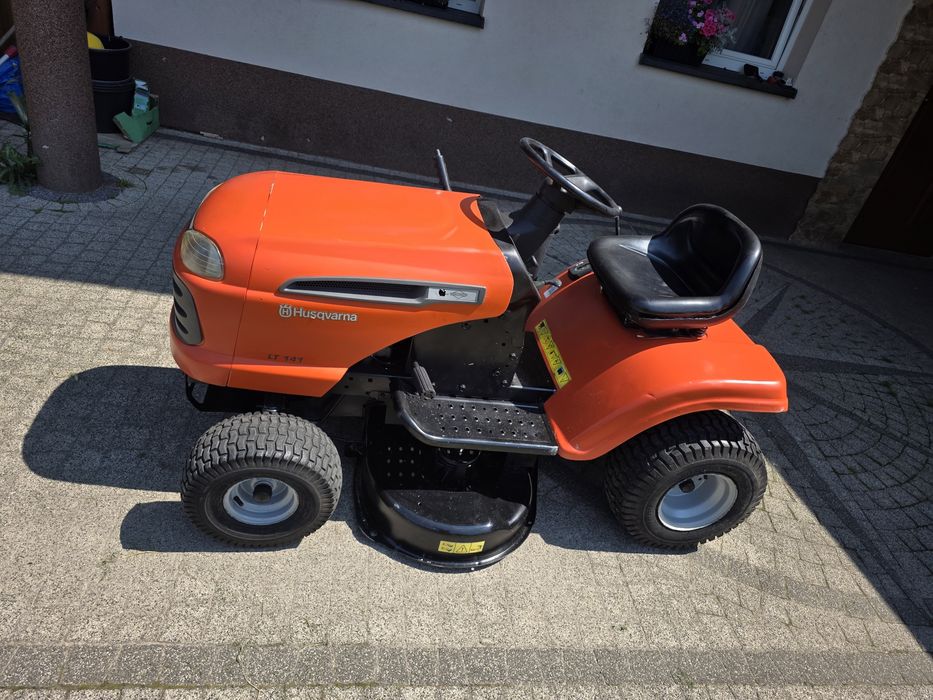Husqvarna LT141 14HP Briggs 2 noże Manual  Mulczer  Traktorek Kosiarka