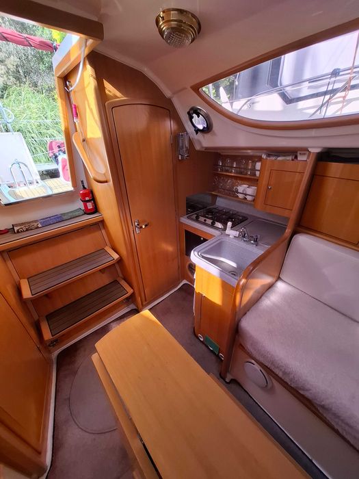 JACHT    MAXUS 28    armatorski - nieczarterowany