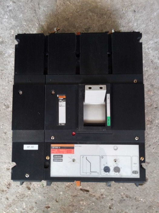 Disjuntor 1000 A