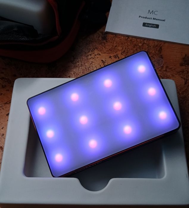 Aputure MC RGBWW мобільне світло для відео, Amaran